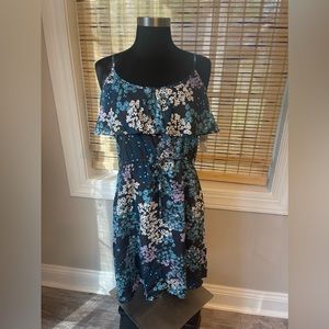 NWT Banana Republic Dress- Lightweight Material